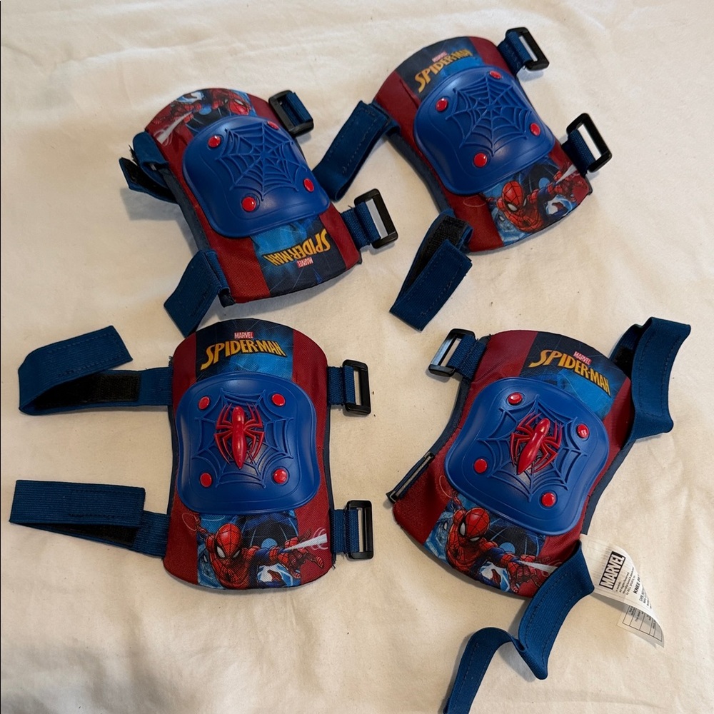 Spider-Man Knee and Elbow Pads Set
